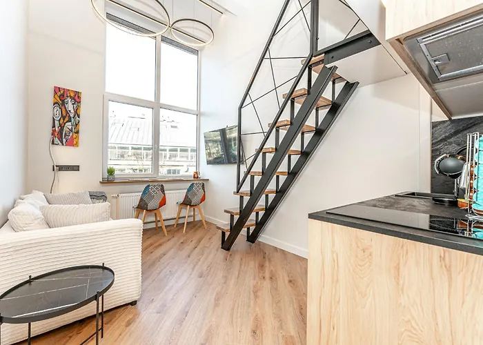 Cozy Loft In City Center