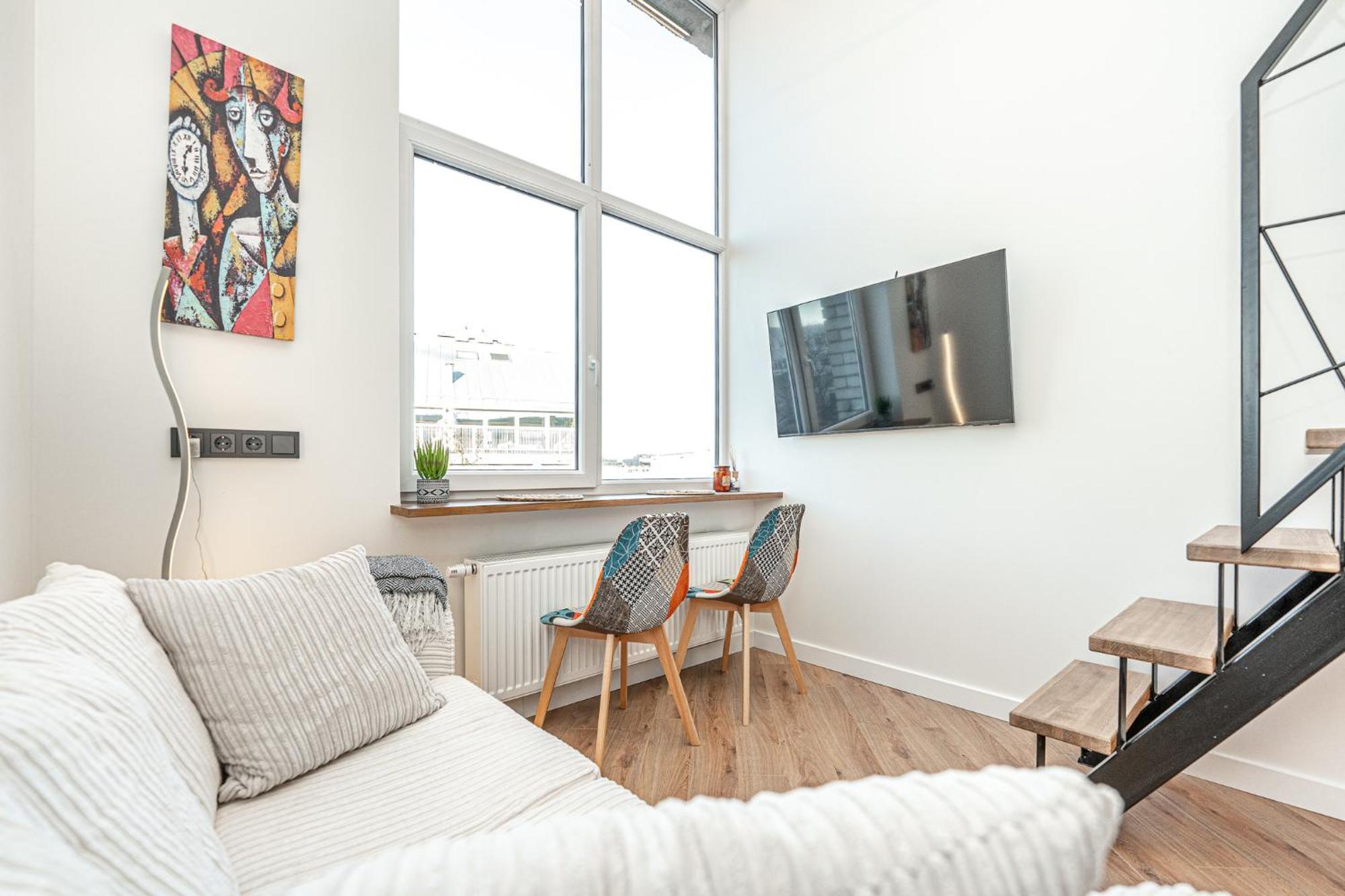 Cozy Loft In Center *