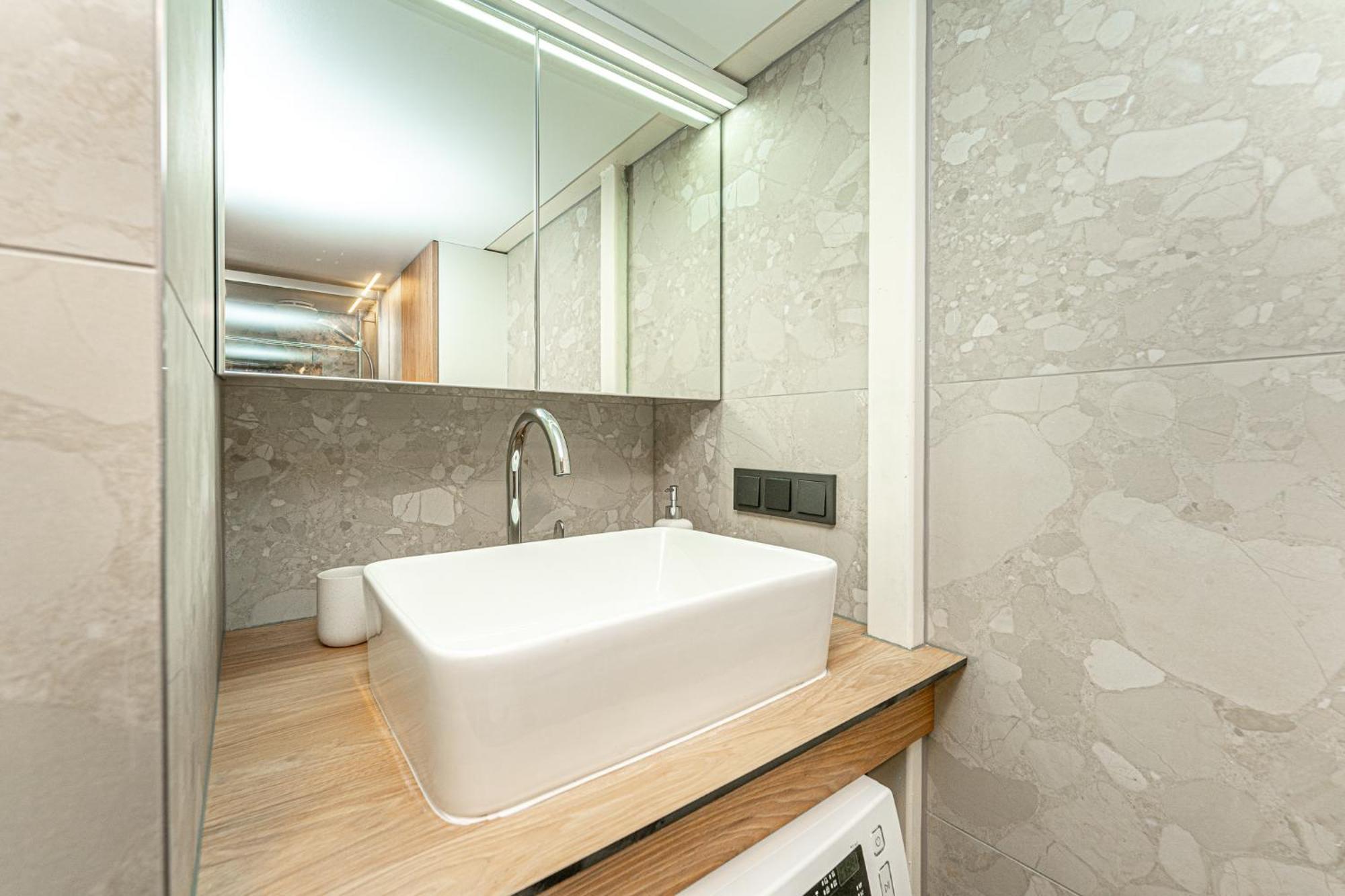 Cozy Loft In Center Butas